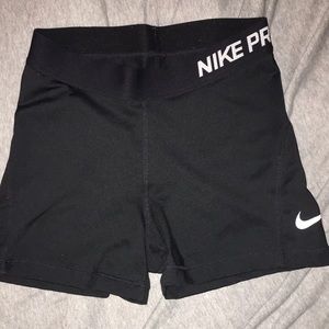 NIKE PRO SHORTS